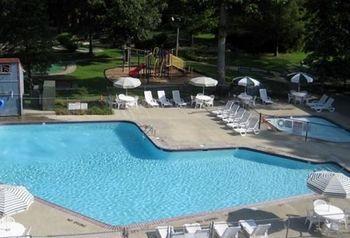 Williamsburg Rv & Camping Resort Norge Екстер'єр фото
